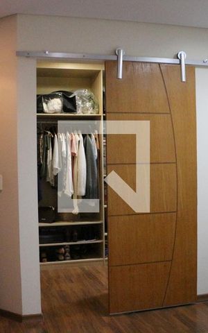 Casa à venda com 240m², 3 quartos e 4 vagasQuarto 3 - Suíte