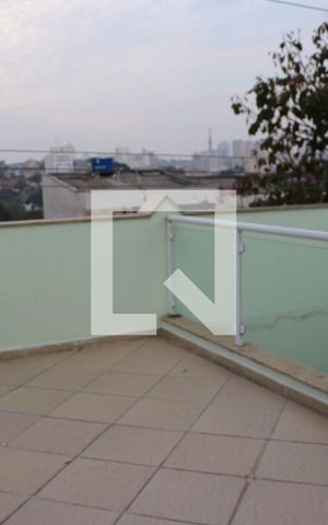 Casa à venda com 240m², 3 quartos e 4 vagasSacada