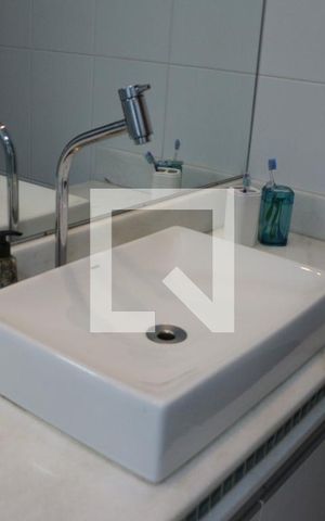 Casa à venda com 240m², 3 quartos e 4 vagasBanheiro da Suíte 3