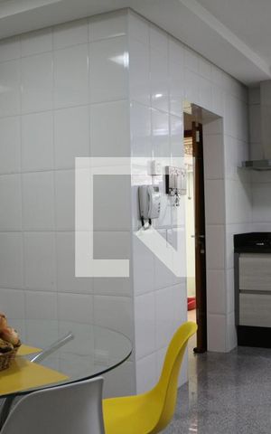 Casa à venda com 240m², 3 quartos e 4 vagasCozinha