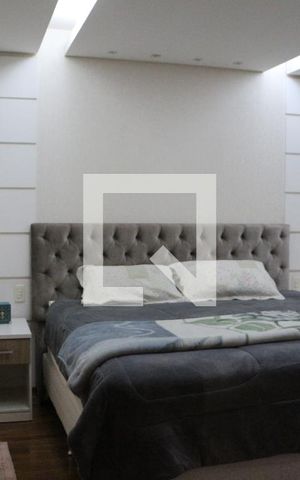 Casa à venda com 240m², 3 quartos e 4 vagasQuarto 3 - Suíte