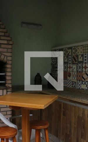 Casa à venda com 240m², 3 quartos e 4 vagasChurrasqueira