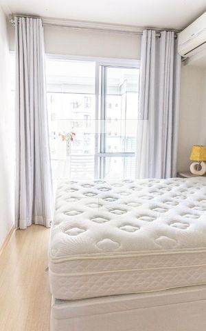 Studio para alugar com 55m², 1 quarto e 1 vaga Studio para alugar com 55m², 1 quarto e 1 vagaQuarto