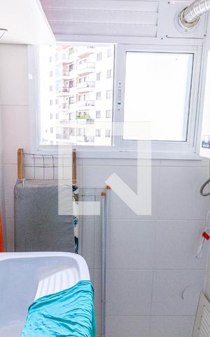 Studio para alugar com 55m², 1 quarto e 1 vaga Studio para alugar com 55m², 1 quarto e 1 vagaÁrea de Serviço