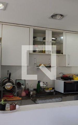 Apartamento à venda com 40m², 2 quartos e 1 vagaCozinha - Armários