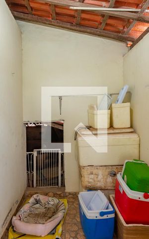 Casa à venda com 350m², 3 quartos e 4 vagas Casa à venda com 350m², 3 quartos e 4 vagasQuarto de Serviço 3