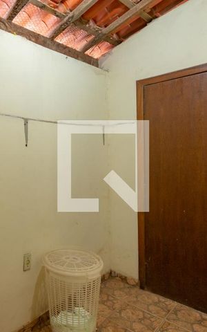 Casa à venda com 350m², 3 quartos e 4 vagas Casa à venda com 350m², 3 quartos e 4 vagasQuarto de Serviço 3