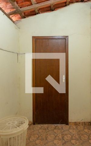 Casa à venda com 350m², 3 quartos e 4 vagas Casa à venda com 350m², 3 quartos e 4 vagasQuarto de Serviço 3