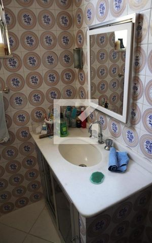 Casa à venda com 110m², 3 quartos e 3 vagasBanheiro