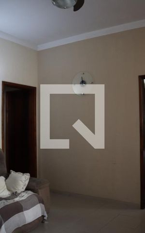 Casa à venda com 110m², 3 quartos e 3 vagasSala