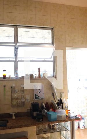 Casa à venda com 110m², 3 quartos e 3 vagasCozinha