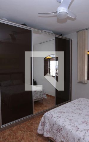 Casa à venda com 200m², 4 quartos e 3 vagasSuíte
