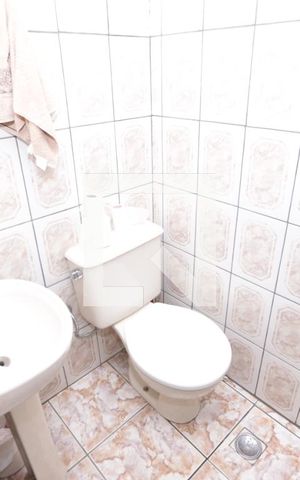 Casa à venda com 200m², 4 quartos e 3 vagasLavabo