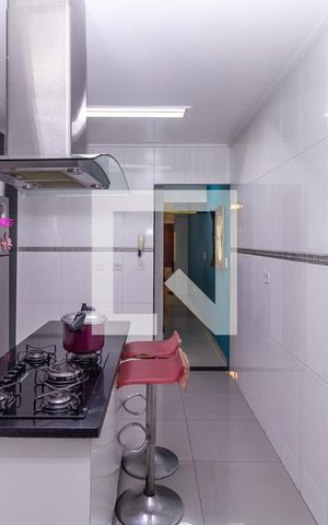 Casa à venda com 150m², 3 quartos e 3 vagas Casa à venda com 150m², 3 quartos e 3 vagasCozinha