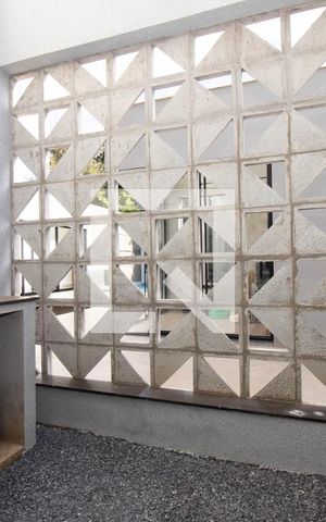 Casa de condomínio para alugar com 408m², 4 quartos e 2 vagas Casa de condomínio para alugar com 408m², 4 quartos e 2 vagasÁrea de Serviço