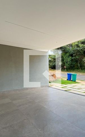 Casa de condomínio para alugar com 408m², 4 quartos e 2 vagas Casa de condomínio para alugar com 408m², 4 quartos e 2 vagasGaragem