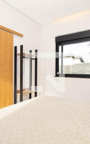 Casa de condomínio para alugar com 408m², 4 quartos e 2 vagas Casa de condomínio para alugar com 408m², 4 quartos e 2 vagasQuarto 2