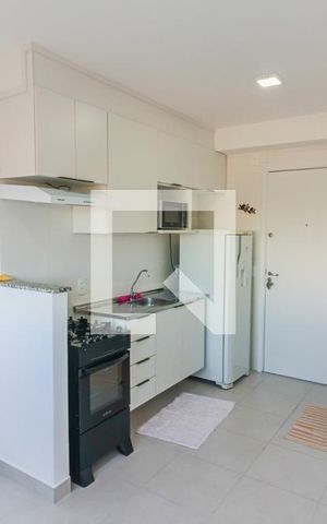 Apartamento à venda com 32m², 2 quartos e sem vaga Apartamento à venda com 32m², 2 quartos e sem vagaSala / Cozinha / Lavanderia