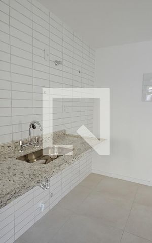 Apartamento à venda com 75m², 3 quartos e 1 vaga Apartamento à venda com 75m², 3 quartos e 1 vagaCozinha e Área de Serviço
