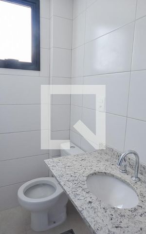 Apartamento à venda com 75m², 3 quartos e 1 vaga Apartamento à venda com 75m², 3 quartos e 1 vagaBanheiro da Suíte
