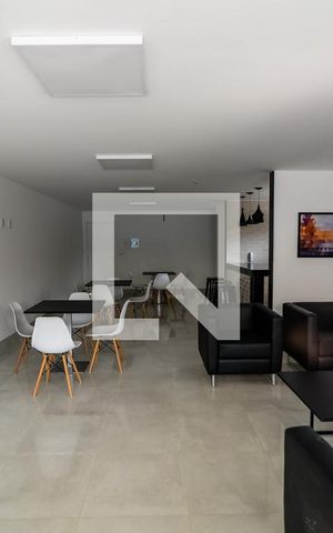 Apartamento à venda com 75m², 3 quartos e 1 vaga Apartamento à venda com 75m², 3 quartos e 1 vagaÁrea comum - Salão de festas