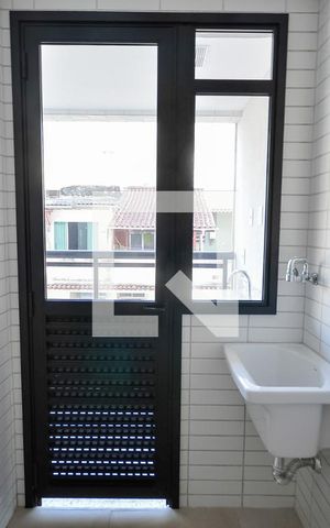 Apartamento à venda com 75m², 3 quartos e 1 vaga Apartamento à venda com 75m², 3 quartos e 1 vagaCozinha e Área de Serviço