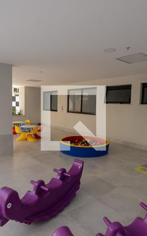 Apartamento à venda com 75m², 3 quartos e 1 vaga Apartamento à venda com 75m², 3 quartos e 1 vagaÁrea Comum - Playground