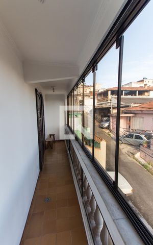 Casa à venda com 171m², 3 quartos e 3 vagas Casa à venda com 171m², 3 quartos e 3 vagasVaranda da Suíte