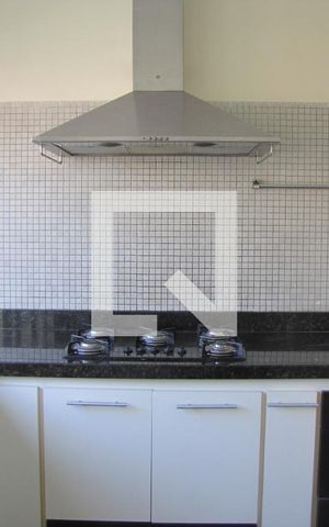 Casa à venda com 272m², 3 quartos e 2 vagasCozinha