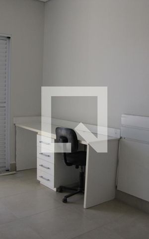 Casa à venda com 272m², 3 quartos e 2 vagasSuíte 3