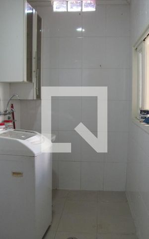 Casa à venda com 272m², 3 quartos e 2 vagasÁrea de Serviço