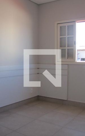Casa à venda com 272m², 3 quartos e 2 vagasSuíte 2
