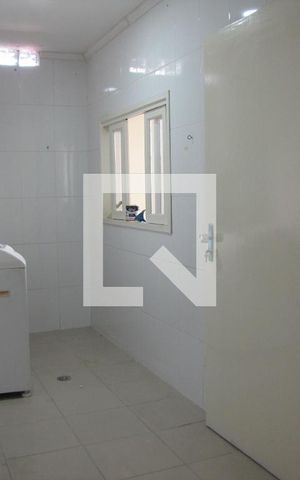 Casa à venda com 272m², 3 quartos e 2 vagasÁrea de Serviço