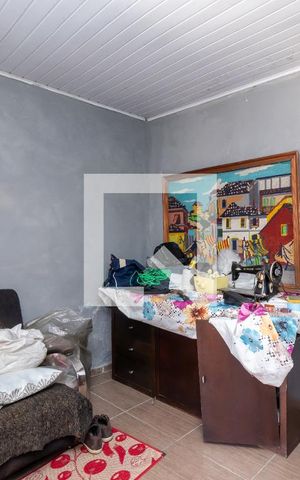 Casa à venda com 250m², 4 quartos e 1 vaga Casa à venda com 250m², 4 quartos e 1 vagaSala 2