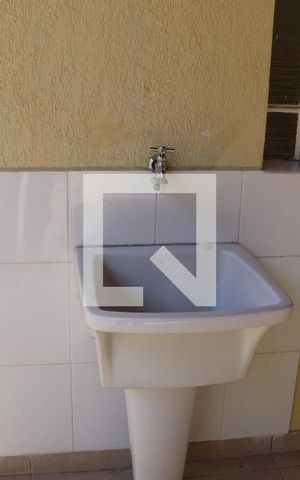 Casa para alugar com 205m², 3 quartos e 2 vagas Casa para alugar com 205m², 3 quartos e 2 vagasÁrea comum - Churrasqueira