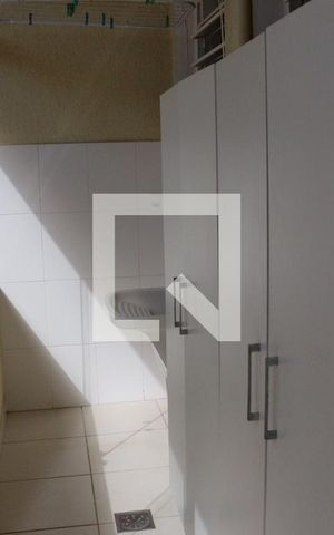Casa para alugar com 205m², 3 quartos e 2 vagas Casa para alugar com 205m², 3 quartos e 2 vagasÁrea de Serviço