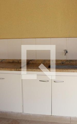Casa para alugar com 205m², 3 quartos e 2 vagas Casa para alugar com 205m², 3 quartos e 2 vagasÁrea comum - Churrasqueira