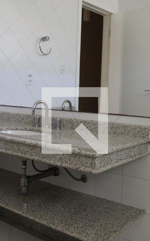Casa para alugar com 205m², 3 quartos e 2 vagas Casa para alugar com 205m², 3 quartos e 2 vagasBanheiro 1 - detalhe