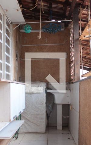 Apartamento para alugar com 60m², 2 quartos e 1 vagaÁrea de Serviço