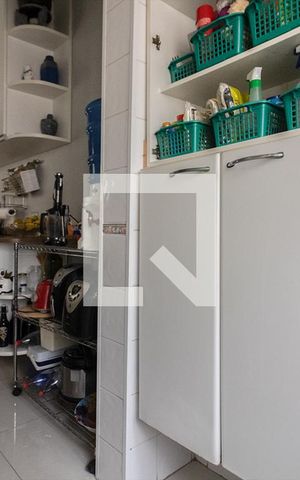 Casa à venda com 130m², 3 quartos e 1 vaga Casa à venda com 130m², 3 quartos e 1 vagaárea de serviço_4