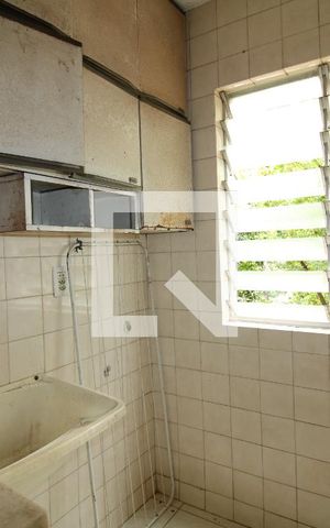 Apartamento à venda com 48m², 2 quartos e 1 vagaÁrea de Serviço