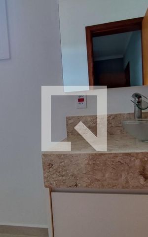 Casa de condomínio à venda com 282m², 4 quartos e 4 vagasBanheiro Suíte 2