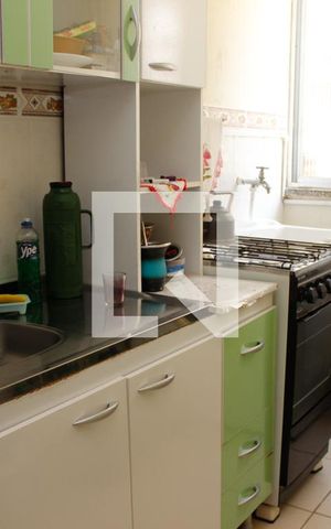 Apartamento à venda com 65m², 2 quartos e 1 vaga Apartamento à venda com 65m², 2 quartos e 1 vagaCozinha