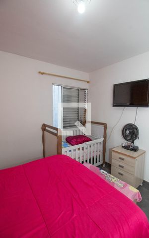 Casa para alugar com 80m², 2 quartos e 1 vagaQuarto 1