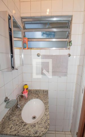 Casa para alugar com 80m², 2 quartos e 1 vagaBanheiro Social Inferior