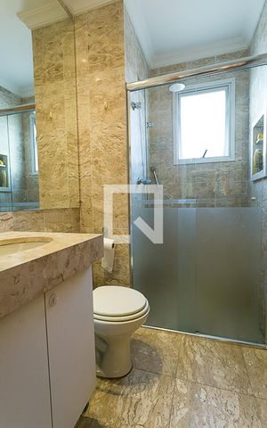 Apartamento à venda com 135m², 4 quartos e 3 vagas Apartamento à venda com 135m², 4 quartos e 3 vagasBanheiro