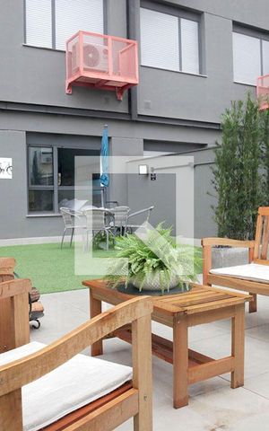 Apartamento à venda com 42m², 1 quarto e 1 vagaÁrea comum