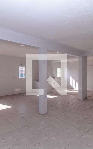 Casa à venda com 300m², 3 quartos e 3 vagas Casa à venda com 300m², 3 quartos e 3 vagasÁrea comum - Salão de festas