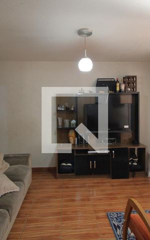Casa à venda com 160m², 3 quartos e 3 vagasSala