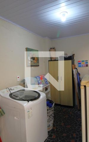 Casa à venda com 160m², 3 quartos e 3 vagasLavanderia 